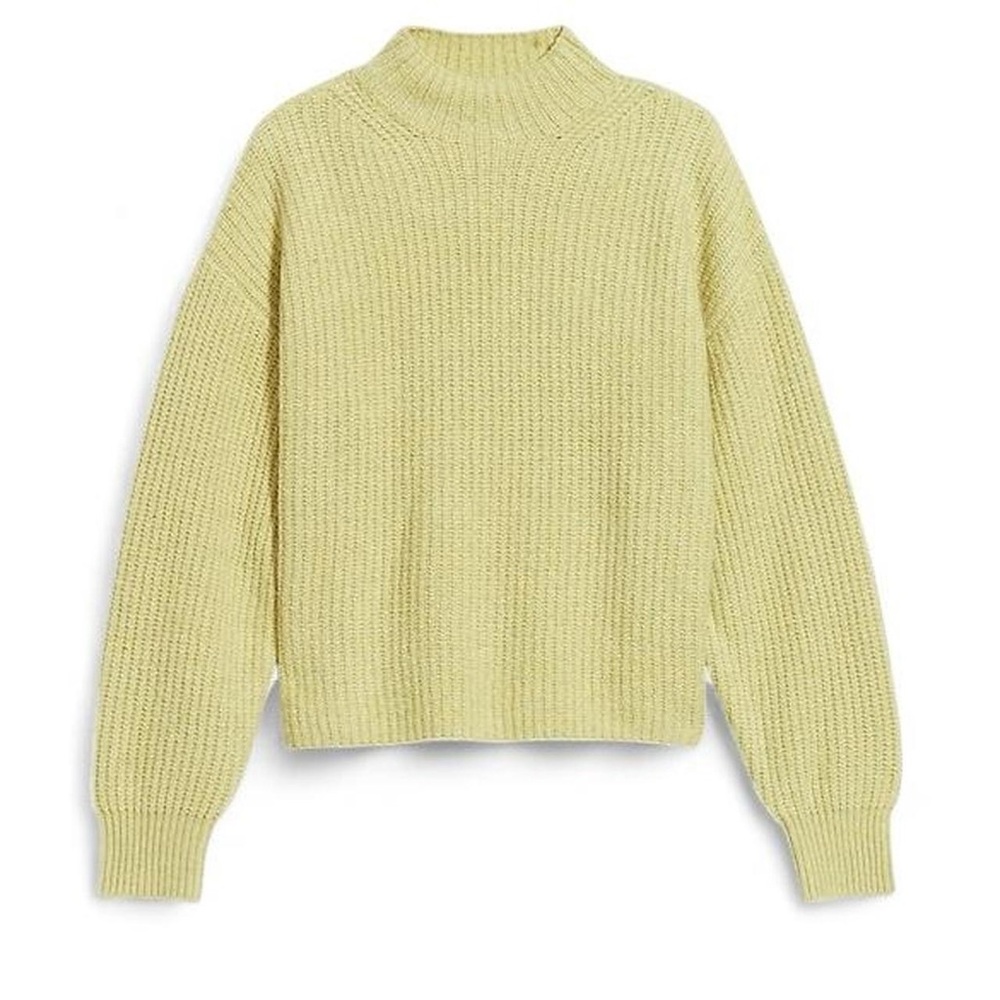 Old Navy SoSoft Crop Sweater in Lemongrass, size Small